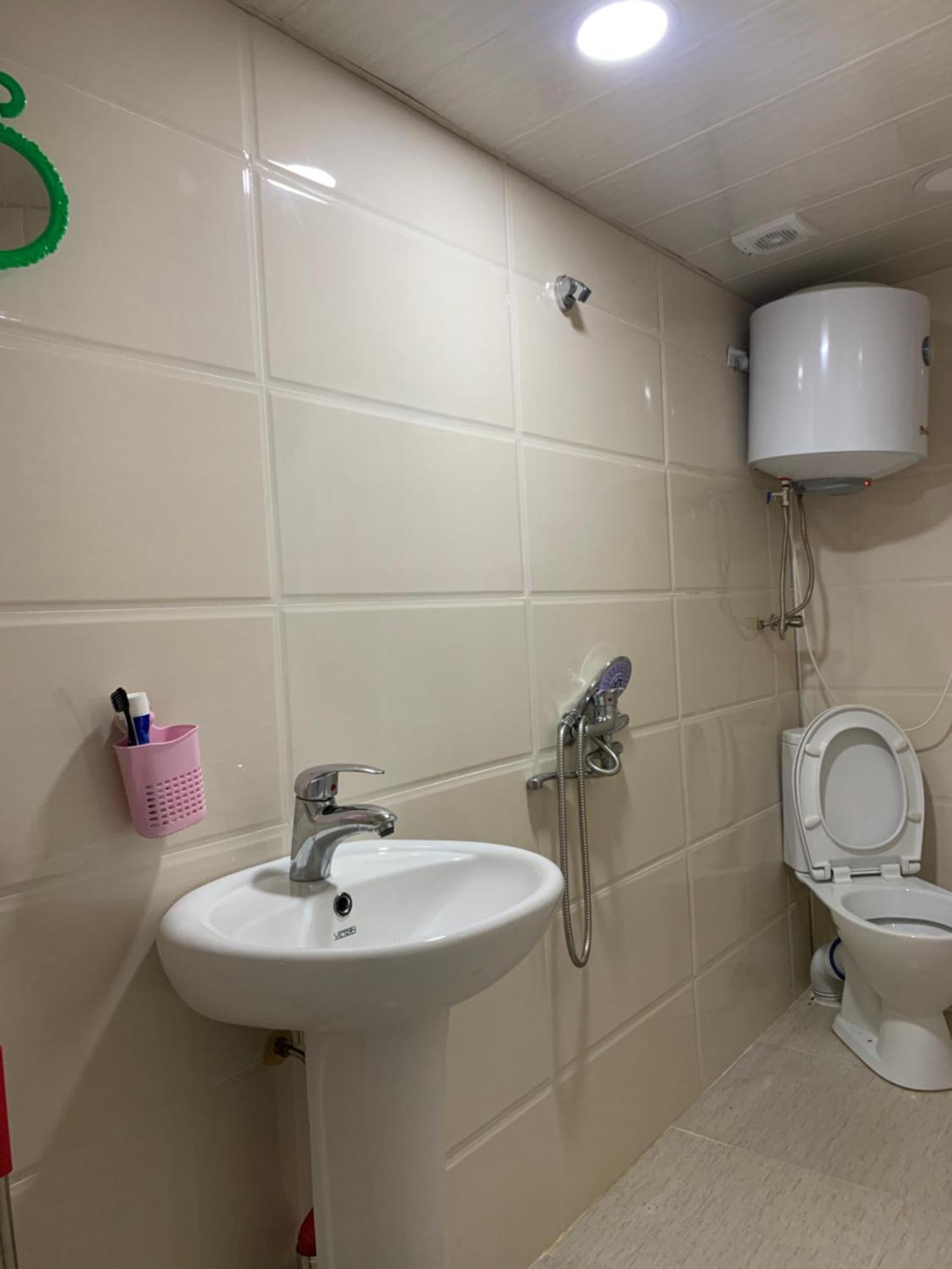 Tebdi Qor, Warm Home Местия Екстериор снимка